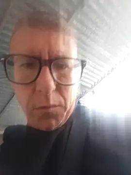 Snapshot of Mar81 chatting on February 2026 01:04:02 PM Mar81 online show from February 2026 01:04:02 PM