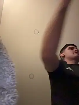 Valentino ceratti online show from December 2025 12:04:01 AM