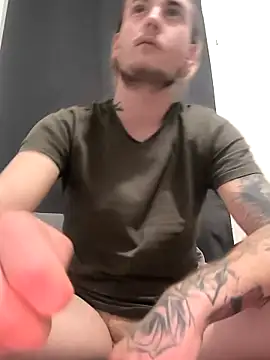 roro25ans online show from December 2025 03:40:02 PM