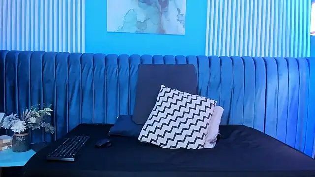 dahianeconnor online show from March 2026 11:50:02 AM