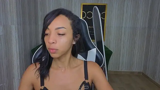 Snapshot of luna_meow_t chatting on January 2026 07:50:02 PM luna meow t online show from January 2026 07:50:02 PM