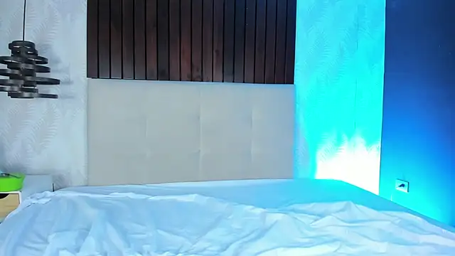 Snapshot of Neill_Lorde chatting on February 2026 08:16:01 PM Neill Lorde online show from February 2026 08:16:01 PM