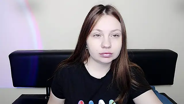 Snapshot of LiliaErmi chatting on February 2026 07:26:01 AM LiliaErmi online show from February 2026 07:26:01 AM