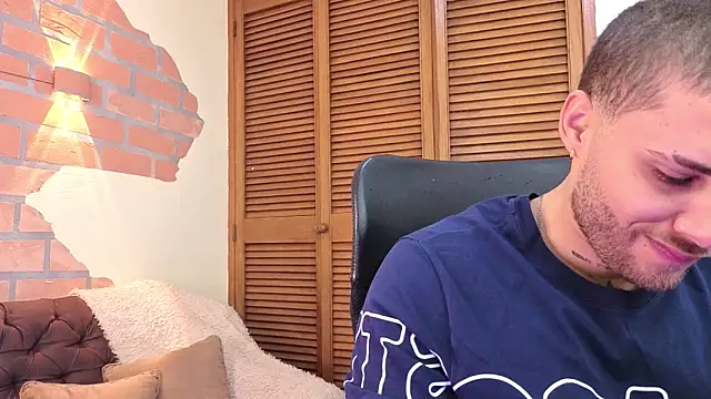 Snapshot of King_meruem chatting on December 2025 12:11:02 PM King meruem online show from December 2025 12:11:02 PM