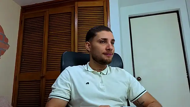 Snapshot of King_meruem chatting on January 2026 01:27:02 PM King meruem online show from January 2026 01:27:02 PM