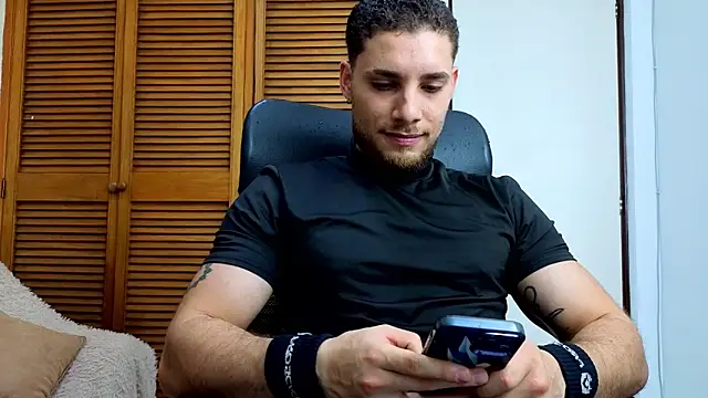 Snapshot of King_meruem chatting on February 2026 08:13:01 PM King meruem online show from February 2026 08:13:01 PM