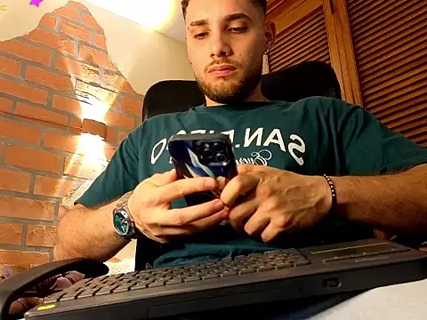 Snapshot of King_meruem chatting on February 2026 09:00:02 PM King meruem online show from February 2026 09:00:02 PM