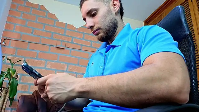 Snapshot of King_meruem chatting on February 2026 08:20:02 PM King meruem online show from February 2026 08:20:02 PM