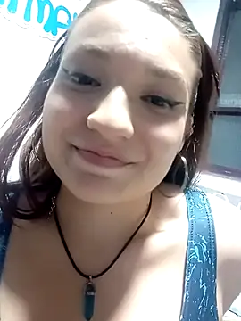 Snapshot of evelin__C chatting on February 2026 02:11:01 AM evelin C online show from February 2026 02:11:01 AM