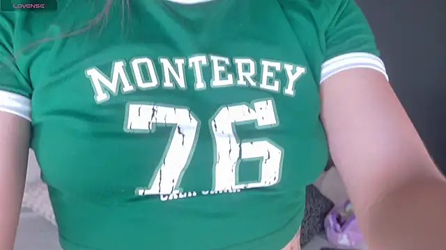 Snapshot of Miia_Anderson chatting on February 2026 08:15:01 PM Miia Anderson online show from February 2026 08:15:01 PM