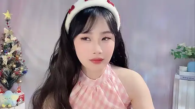 Snapshot of Pinkgirl520 chatting on December 2025 08:54:01 AM Pinkgirl520 online show from December 2025 08:54:01 AM