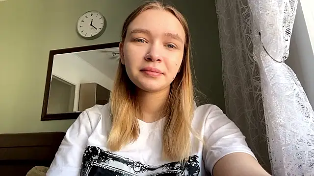 Snapshot of Leifuture chatting on January 2026 05:22:01 AM Leifuture online show from January 2026 05:22:01 AM