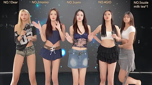 Snapshot of G-Velvet chatting on January 2026 04:01:02 PM G-Velvet online show from January 2026 04:01:02 PM