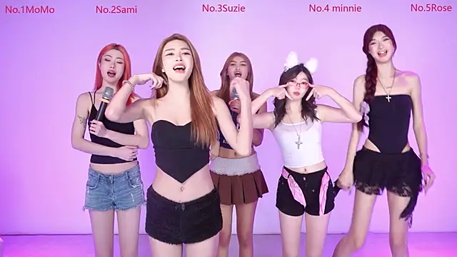 Snapshot of G-Velvet chatting on February 2026 04:24:02 PM G-Velvet online show from February 2026 04:24:02 PM