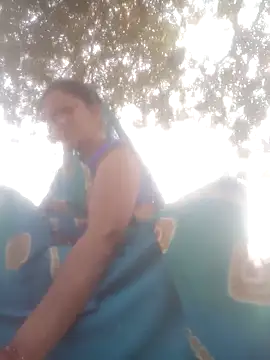 Snapshot of Pinki_rajak chatting on February 2026 05:45:01 AM Pinki rajak online show from February 2026 05:45:01 AM