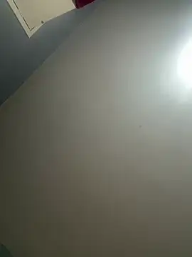 AnnieAinsx online show from January 2026 07:06:01 PM