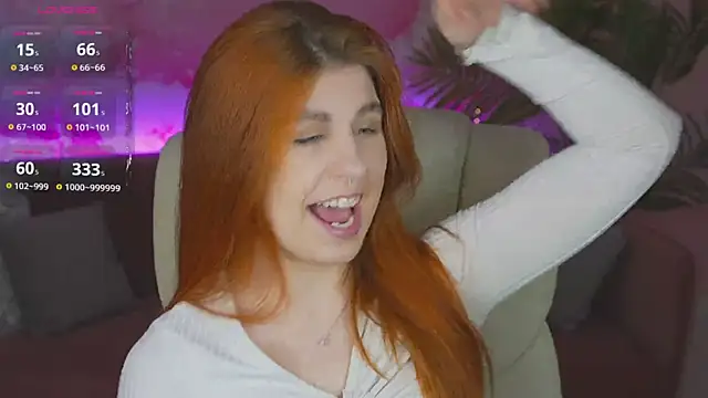 Snapshot of GingerPinky chatting on January 2026 01:46:01 PM GingerPinky online show from January 2026 01:46:01 PM