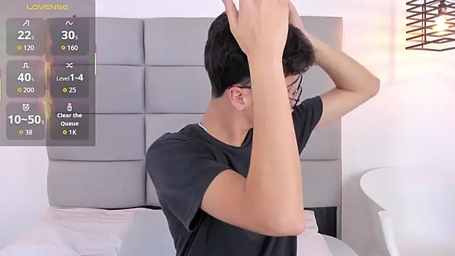 Snapshot of JoshClaarktt chatting on February 2026 03:57:02 AM JoshClaarktt online show from February 2026 03:57:02 AM