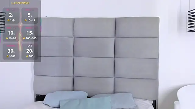 Snapshot of JoshClaarktt chatting on February 2026 04:02:01 AM JoshClaarktt online show from February 2026 04:02:01 AM