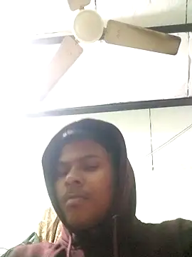 Snapshot of Niteenku chatting on December 2025 06:25:02 PM Niteenku online show from December 2025 06:25:02 PM