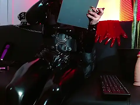 cleodoranoir online show from February 2026 04:14:01 PM