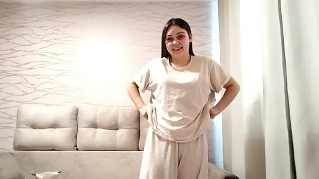 Snapshot of VivienneKottraba chatting on January 2026 09:14:01 AM VivienneKottraba online show from January 2026 09:14:01 AM