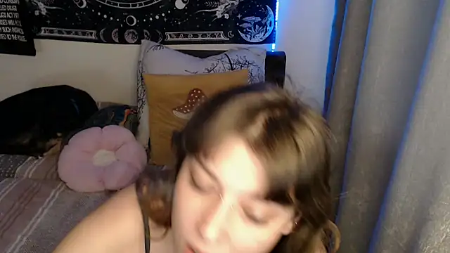 AlienforTwenty online show from May 2026 08:23:02 AM