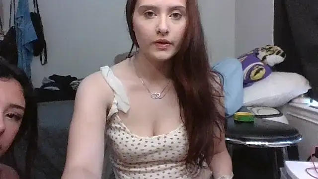 Snapshot of ariel4uuu chatting on June 2026 07:34:02 PM ariel4uuu online show from June 2026 07:34:02 PM