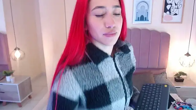 Snapshot of Celestee15_ chatting on December 2025 11:27:02 AM Celestee15 online show from December 2025 11:27:02 AM