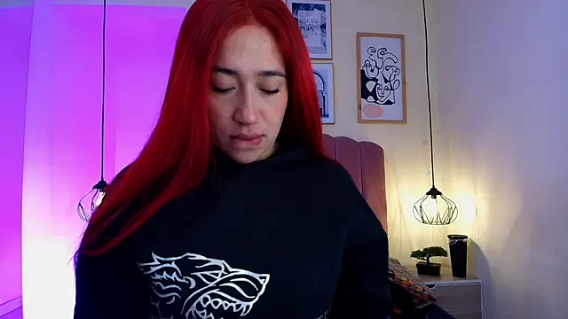 Celestee15  online show from May 2026 11:15:02 AM