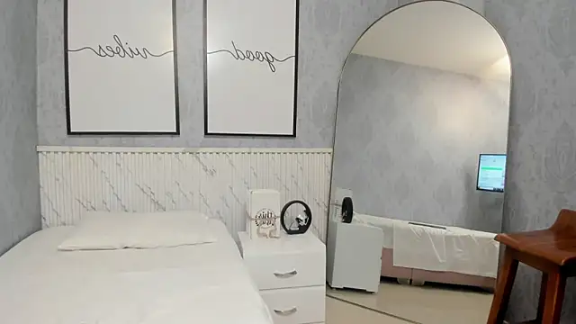 goodgirl22   online show from June 2026 11:27:02 PM