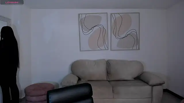 Snapshot of ValeriaRossi_ chatting on January 2026 11:23:02 AM ValeriaRossi online show from January 2026 11:23:02 AM