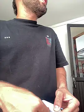 jamess 0 online show from July 2026 06:36:01 PM