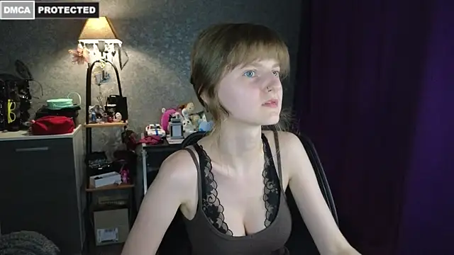 Snapshot of Miss_Alisa_ chatting on July 2026 08:12:02 PM Miss Alisa online show from July 2026 08:12:02 PM
