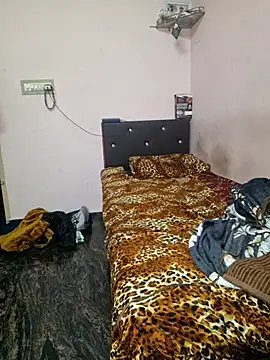 suhxil79 online show from July 2026 07:24:01 AM