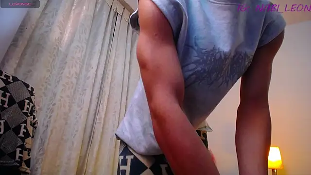 Snapshot of TOMBOYSEXX chatting on February 2026 10:42:01 AM TOMBOYSEXX online show from February 2026 10:42:01 AM