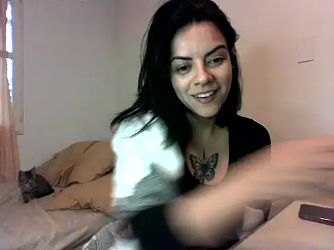 luluclark69 online show from May 2026 08:18:02 PM