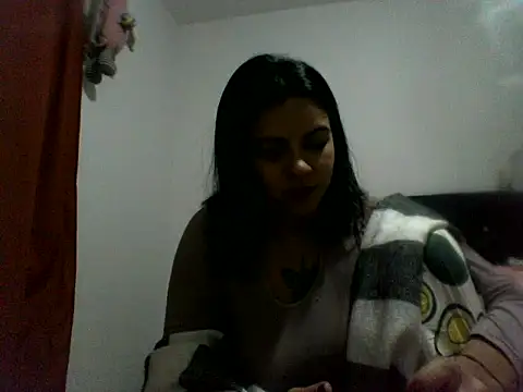 luluclark69 online show from May 2026 01:11:02 AM