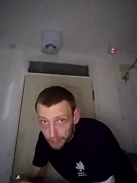 Snapshot of CrookedBunk3527 chatting on December 2025 09:22:02 PM CrookedBunk3527 online show from December 2025 09:22:02 PM