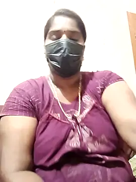 Snapshot of Tamil_Bhuvi69 chatting on February 2026 12:39:01 AM Tamil Bhuvi69 online show from February 2026 12:39:01 AM