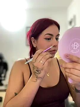 Snapshot of Zarahs_Blare1 chatting on December 2025 02:30:02 AM Zarahs Blare1 online show from December 2025 02:30:02 AM