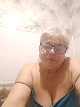 LinaLight88 online show from April 2026 09:13:01 PM