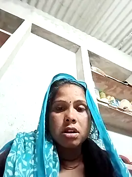 Shreya pandit online show from February 2026 11:52:01 PM