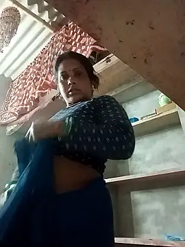 Shreya pandit online show from March 2026 01:13:01 AM