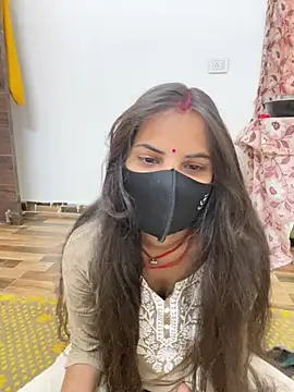 Pooja Love143 online show from May 2026 06:43:01 AM