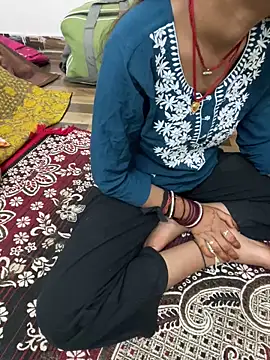 Pooja Love143 online show from May 2026 03:22:02 PM