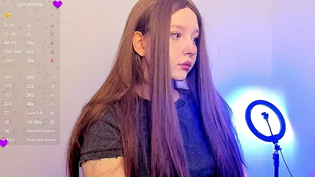 Stella MoonLight online show from February 2026 05:05:02 PM