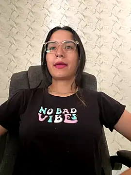 Snapshot of Val12777 chatting on December 2025 02:45:02 PM Val12777 online show from December 2025 02:45:02 PM