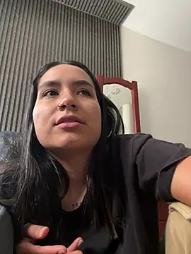 Snapshot of Val12777 chatting on January 2026 05:50:01 PM Val12777 online show from January 2026 05:50:01 PM