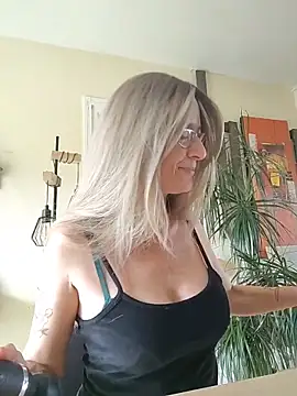 Sacha Scorp online show from March 2026 08:59:02 AM